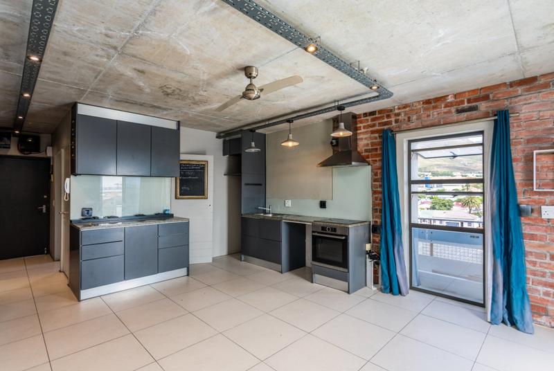 2 Bedroom Property for Sale in Observatory Western Cape